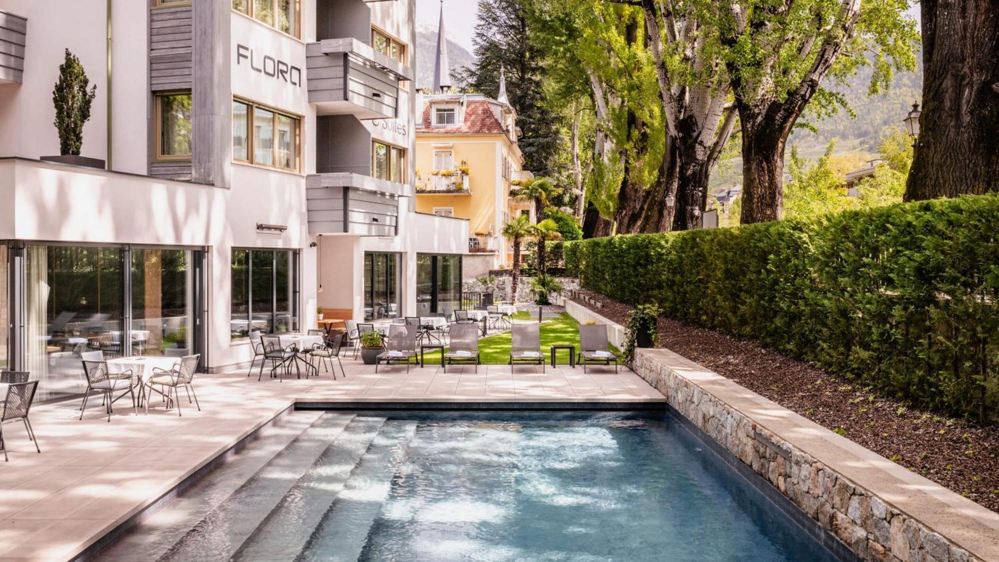 Flora Hotel & Suites Merano Bagian luar foto